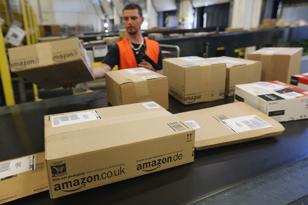 Amazon Will Start Stocking Vinyl Records Again