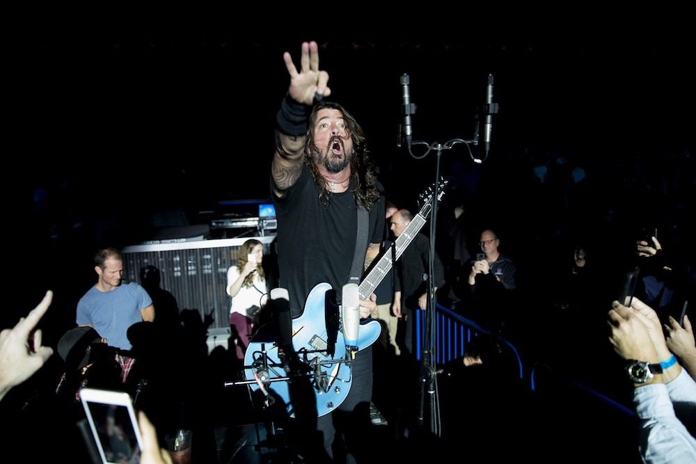 Dave Grohl Compares New Foo Fighters LP to David Bowie