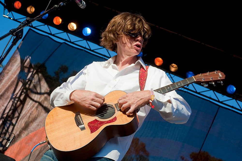 Hear Thurston Moore's Unplugged Cover of Galaxie 500's 'Another Day'