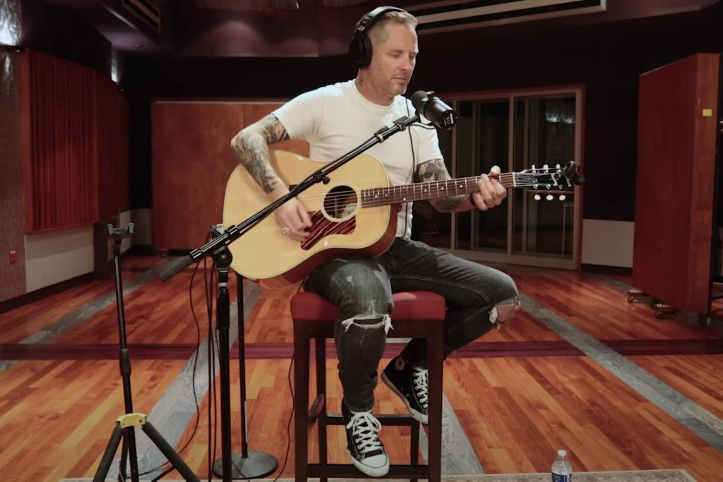 Watch Slipknot's Corey Taylor Cover '(What’s So Funny ‘Bout) Peace, Love And Understanding'