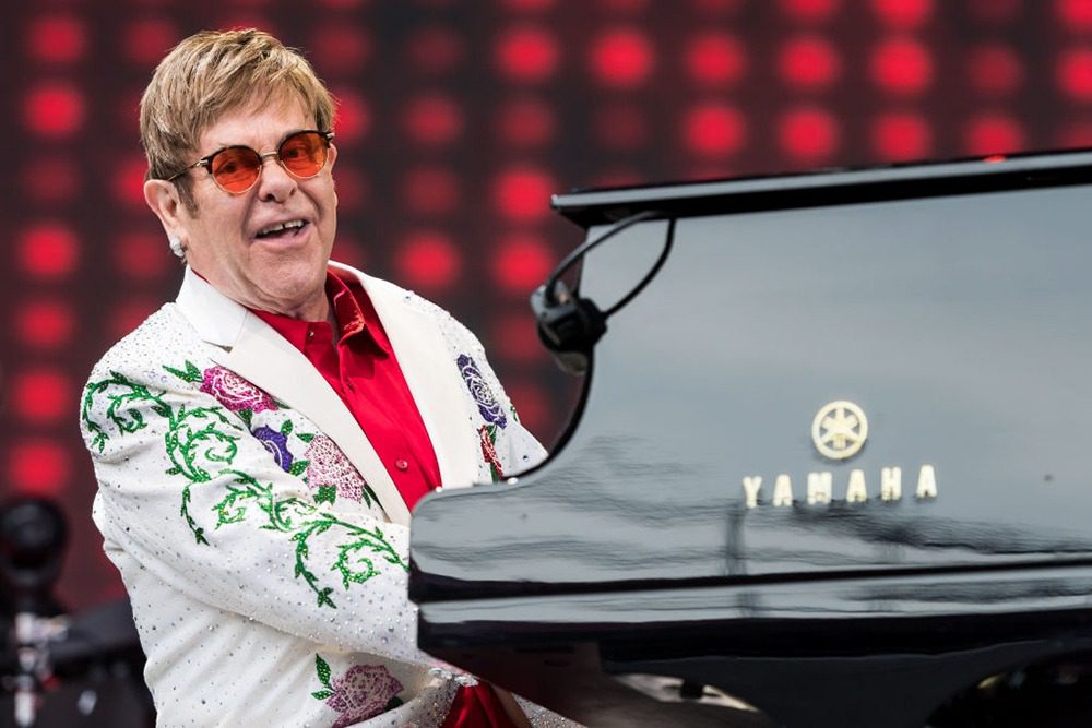 Elton John Will Resume North American Tour in 2022