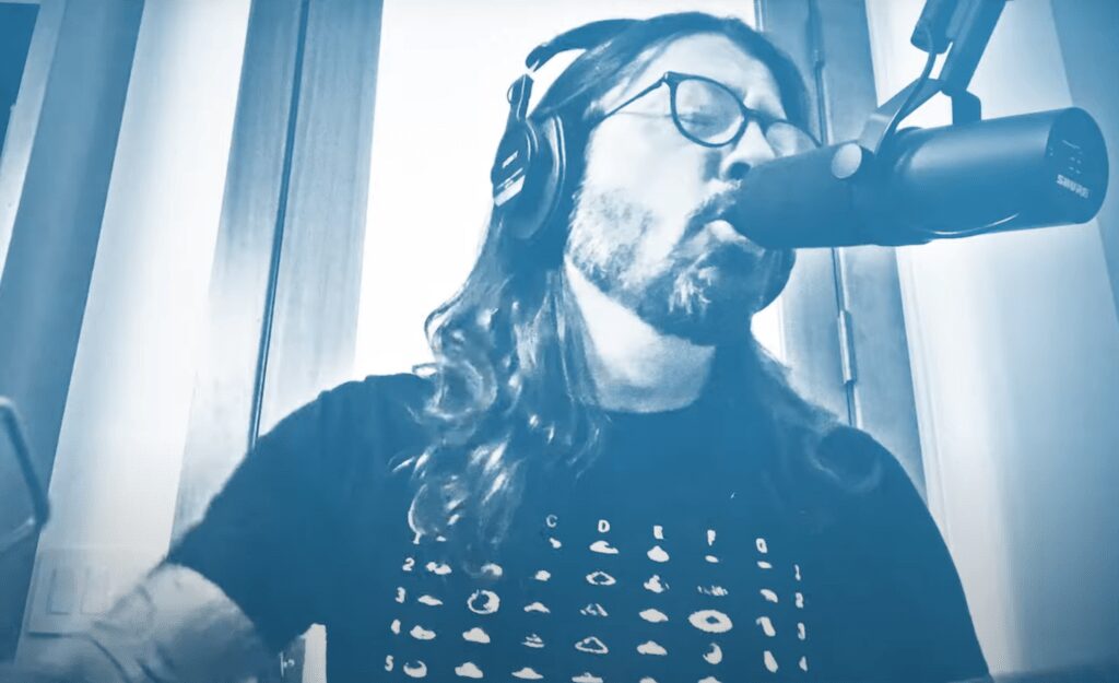 Dave Grohl and Greg Kurstin Cover Elastica for Sixth Night of Hanukkah