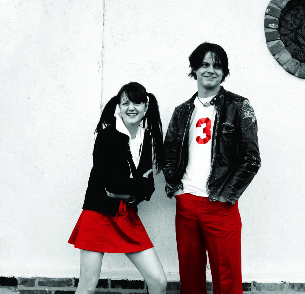 The White Stripes Perform “Hotel Yorba” From 2001