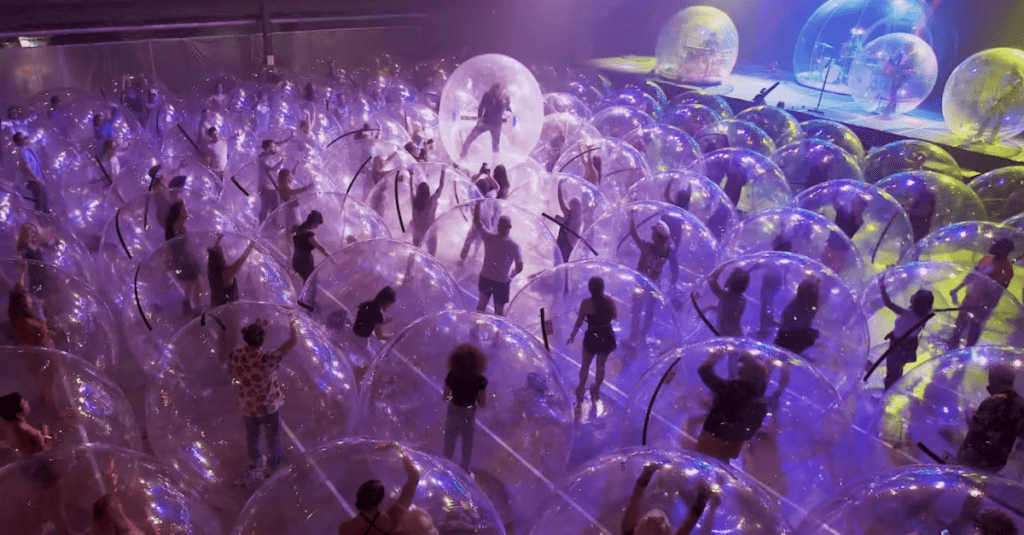Wayne Coyne Takes 'CBS Sunday Morning' Behind the Scenes of Flaming Lips' Space Bubble Concerts