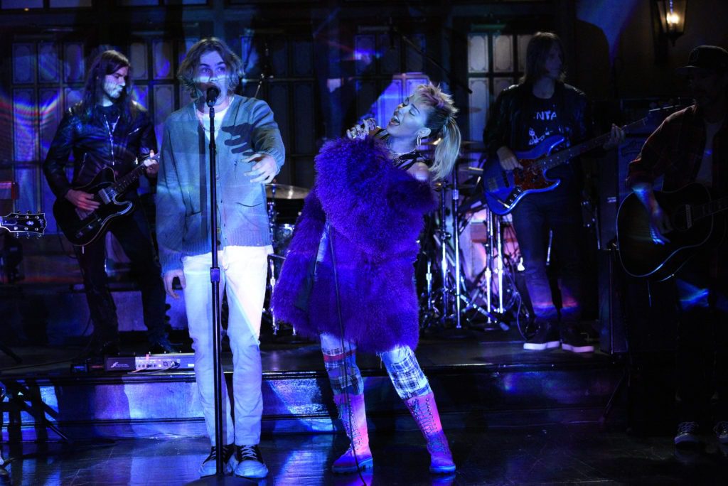 Miley Cyrus Plays 'WITHOUT YOU' and 'Plastic Hearts' on SNL