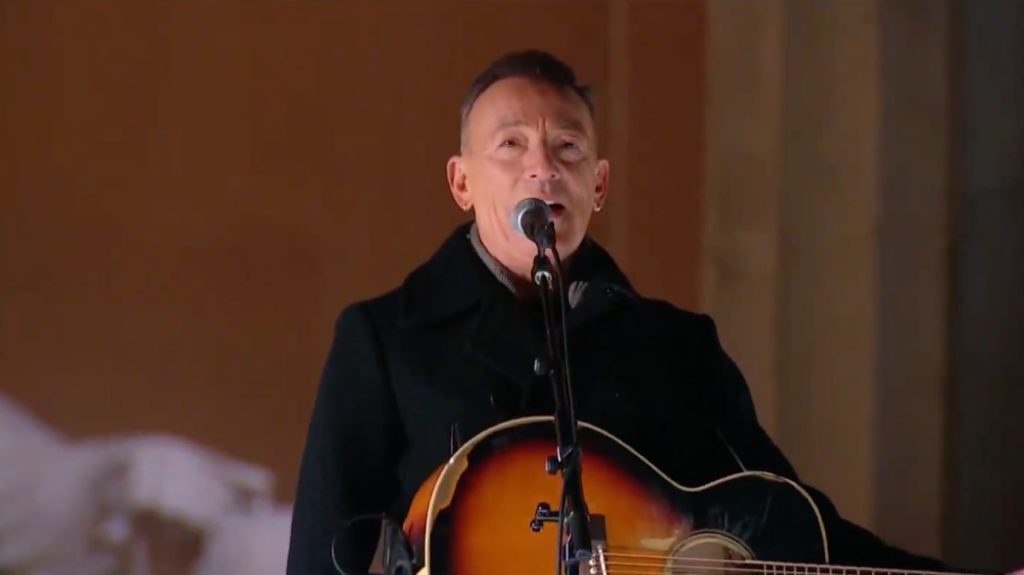 Bruce Springsteen Promises New Album 'Soon' During Award Speech