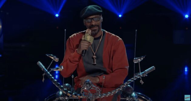 Snoop Dogg, DJ Battle Cat “Sitting On Blades” On The Voice | Rap Radar