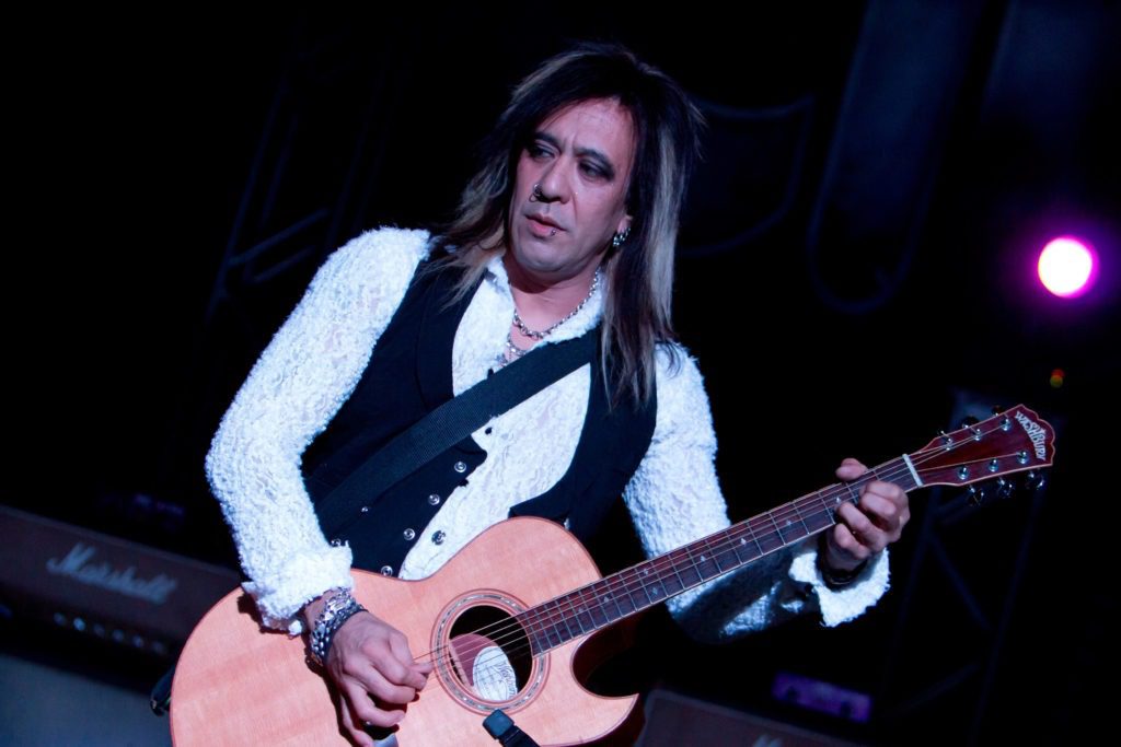 Jeff LaBar, Cinderella Guitarist, Dies at 58 | SPIN
