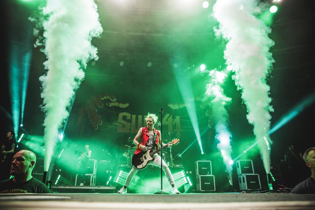 Sum 41 Want To Ignite Your Nostalgia Needs With Throwback Double Album