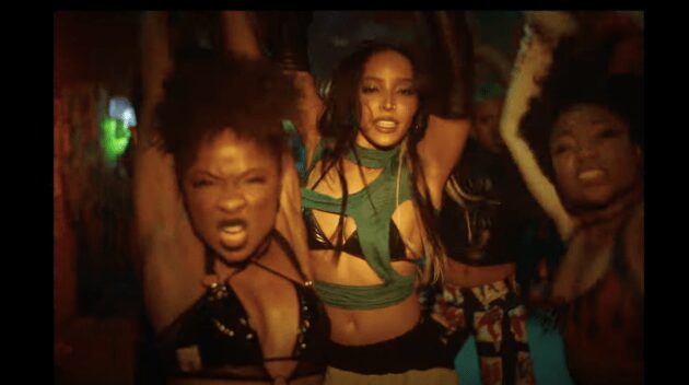 Video: Tinashe Ft. Channel Tres “HMU For A Good Time”