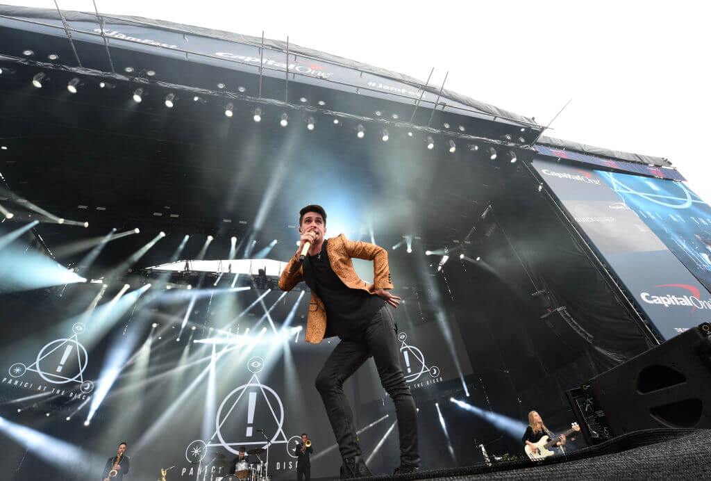 panic-at-the-disco-66505-71258.jpg