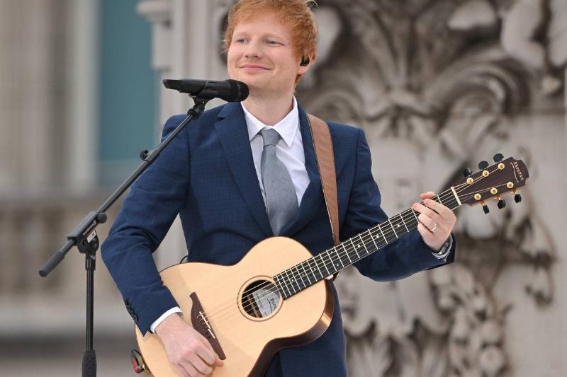 Ed Sheeran Makes Spotify History And Got A T-Shirt As A Reward