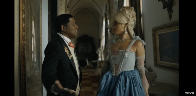 Video: Babyface Ft. Ella Mai “Keep On Fallin”