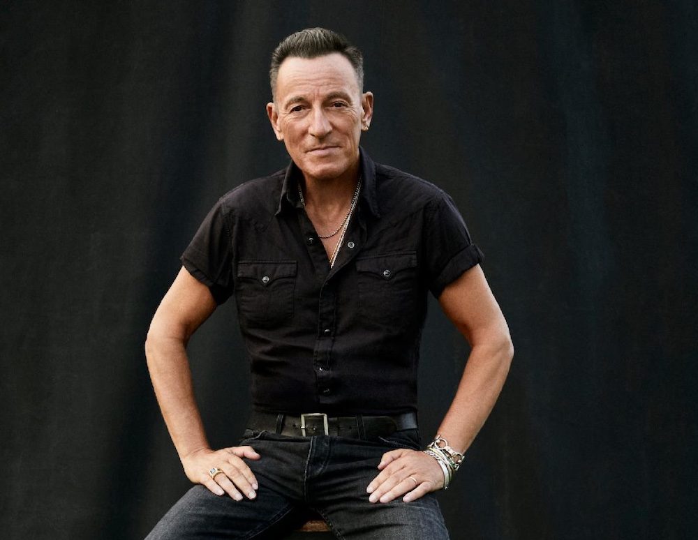 Bruce Springsteen – “Nightshift” (The Commodores Cover)