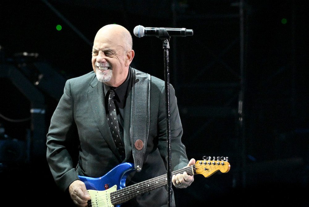 Watch Billy Joel Pay Tribute To Jeff Beck With Two Covers At MSG