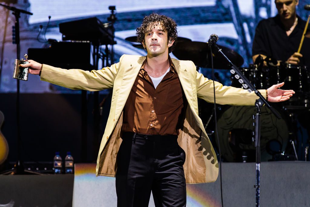 Malaysian Festival Organizer Orders The 1975 To Pay £2 Million In Damages Over Onstage Kiss Or Face Legal Action