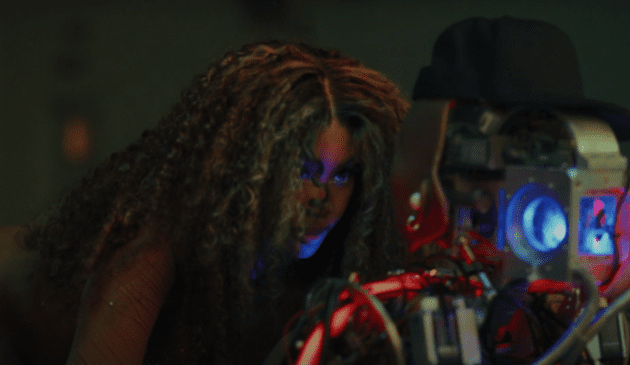 Video: SZA “Snooze”