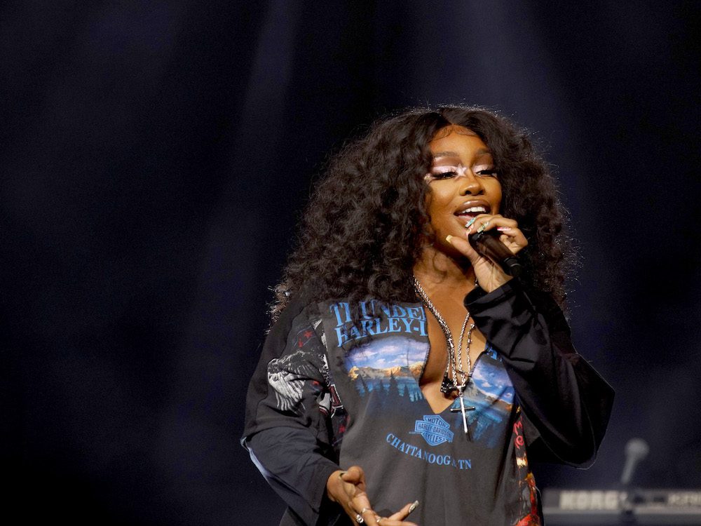 SZA Says SOS Deluxe Is Actually “A Whole Nother Album” Called Lana