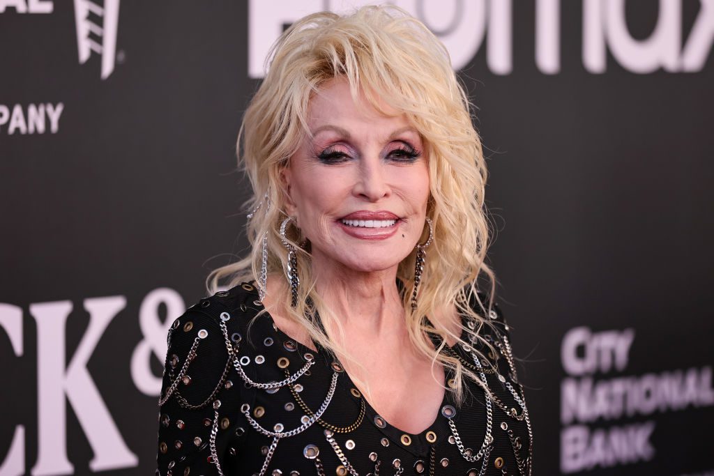 Dolly Parton Defends Kid Rock Collaboration, Says Cancel Culture Is “Terrible”