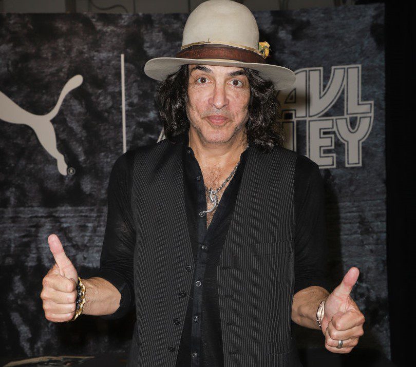Paul Stanley Should Have Laid Off The Plastic Surgery