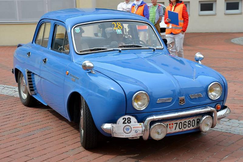 Renault Dauphine Was A Rattling Slow Mess