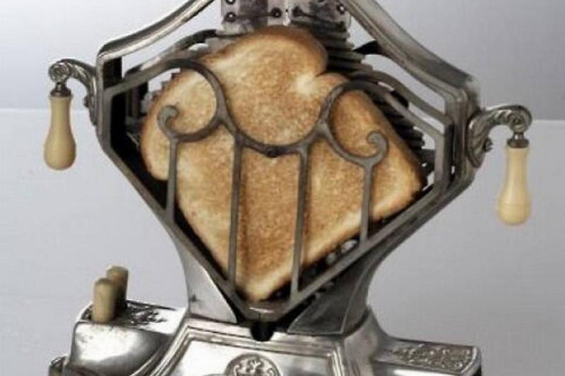 Old school toaster