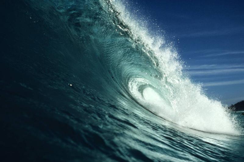 CURL OF BREAKING OCEAN WAVE