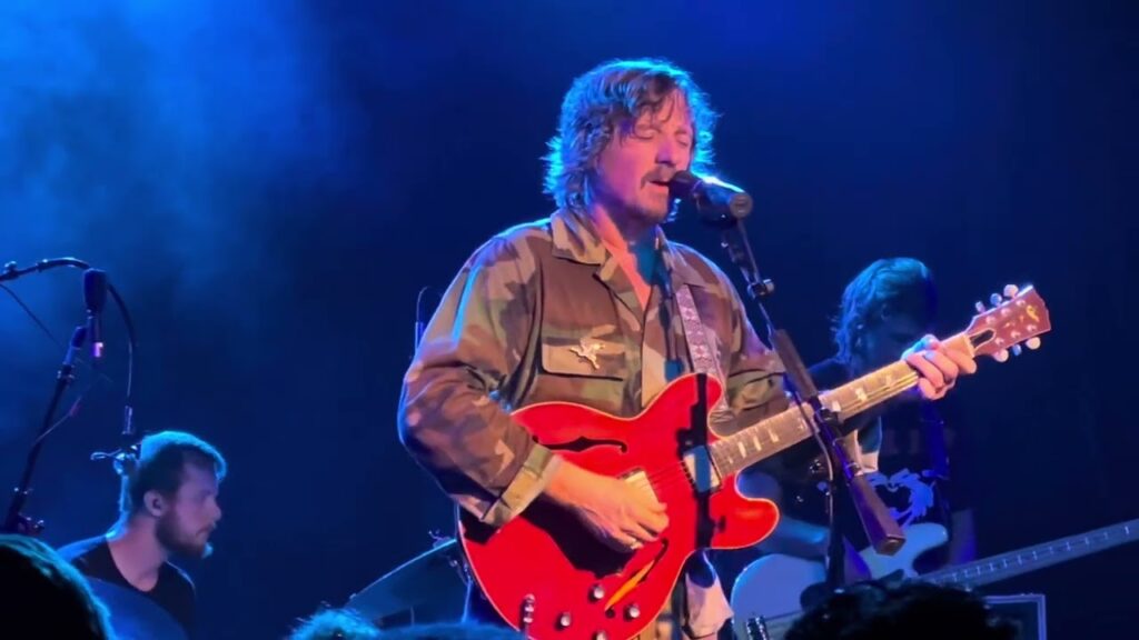 Watch Sturgill Simpson Play His First Show In Three Years