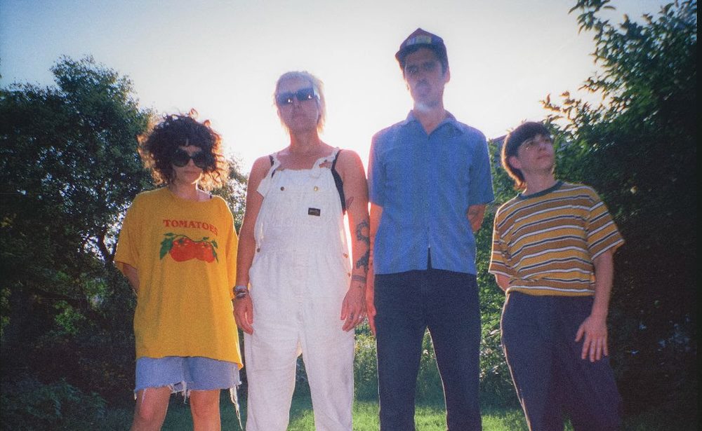 Golden Apples – “Freeeee”