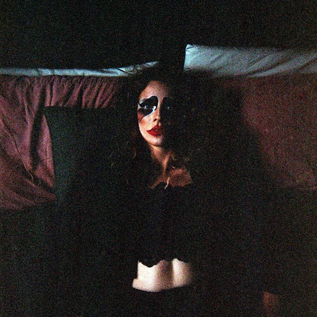 Mallory Hawk – “Felicity”