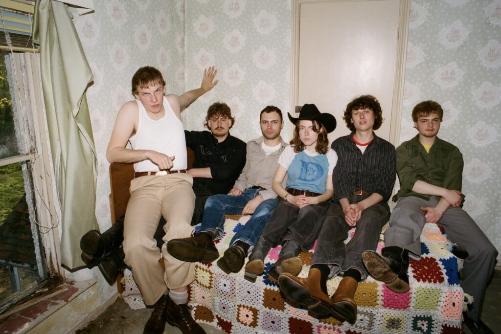 Fat Dog Deliver A Bouncy, Ecstatic Surprise With “Go Fuck Urself”
